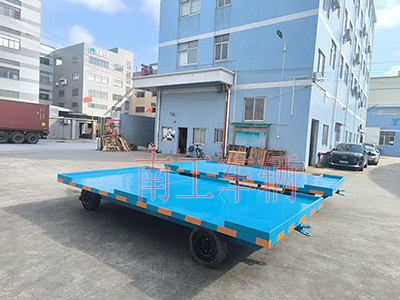 4吨牵引华体会平台 全挂式工具拖车3I.jpg