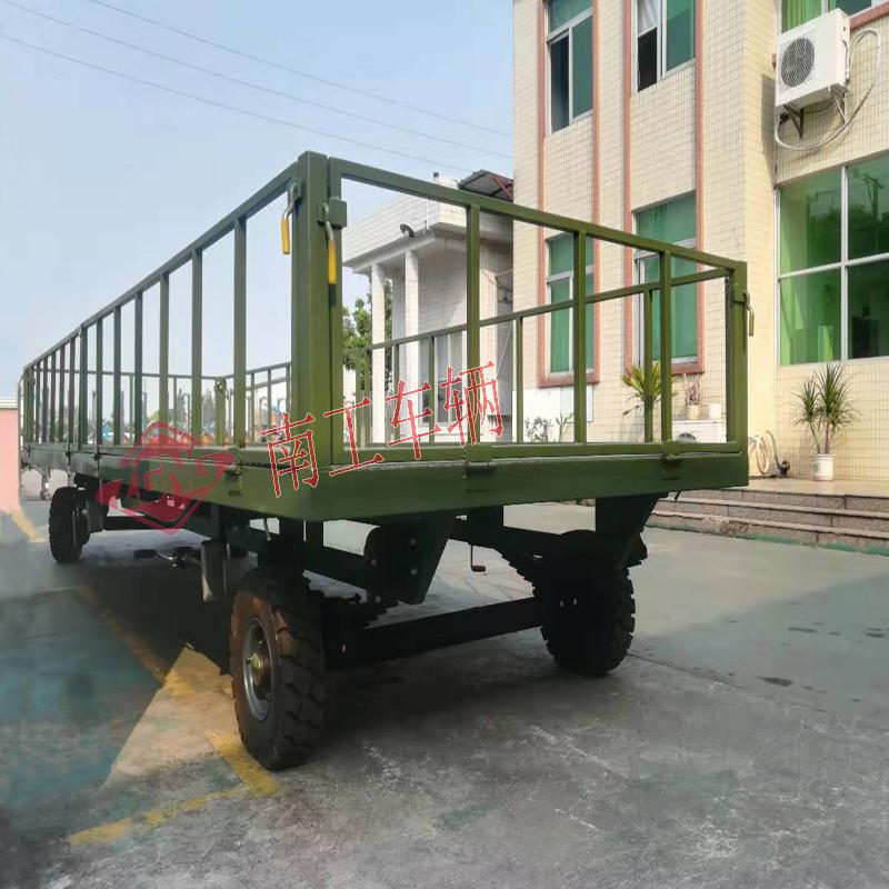 5吨护栏华体会平台 全挂底盘拖车 军绿色
