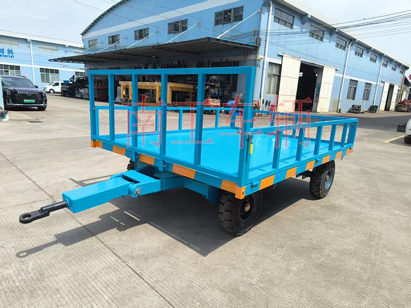 5吨下翻式护栏华体会平台 牵引全挂工具拖车